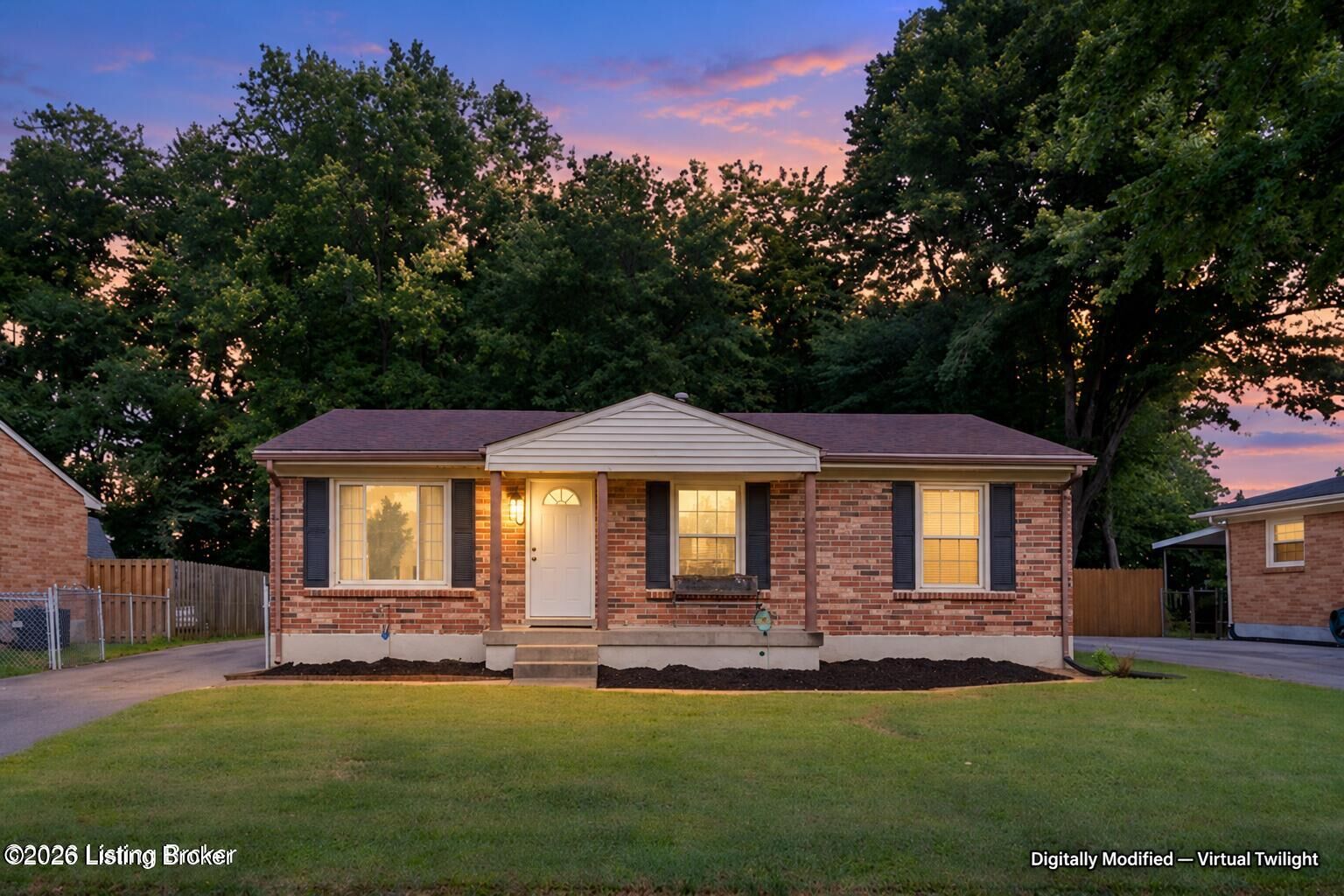 Property Photo:  9218 Pagoda Dr  KY 40229 