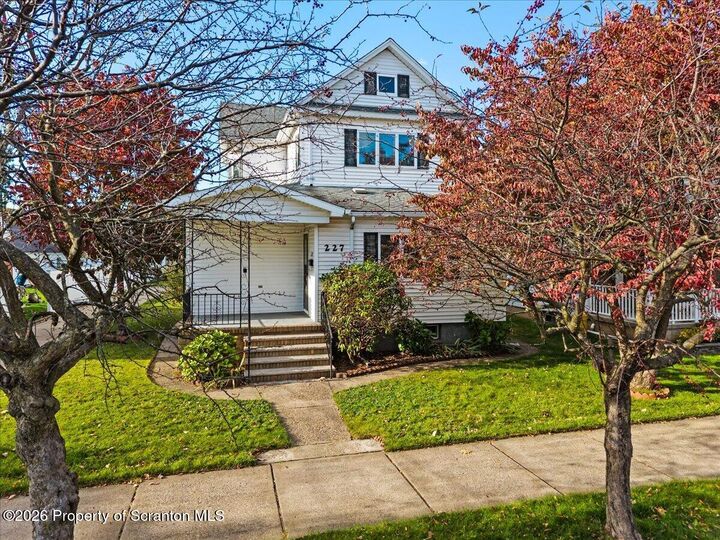 Property Photo:  227 Memorial Street  PA 18643 