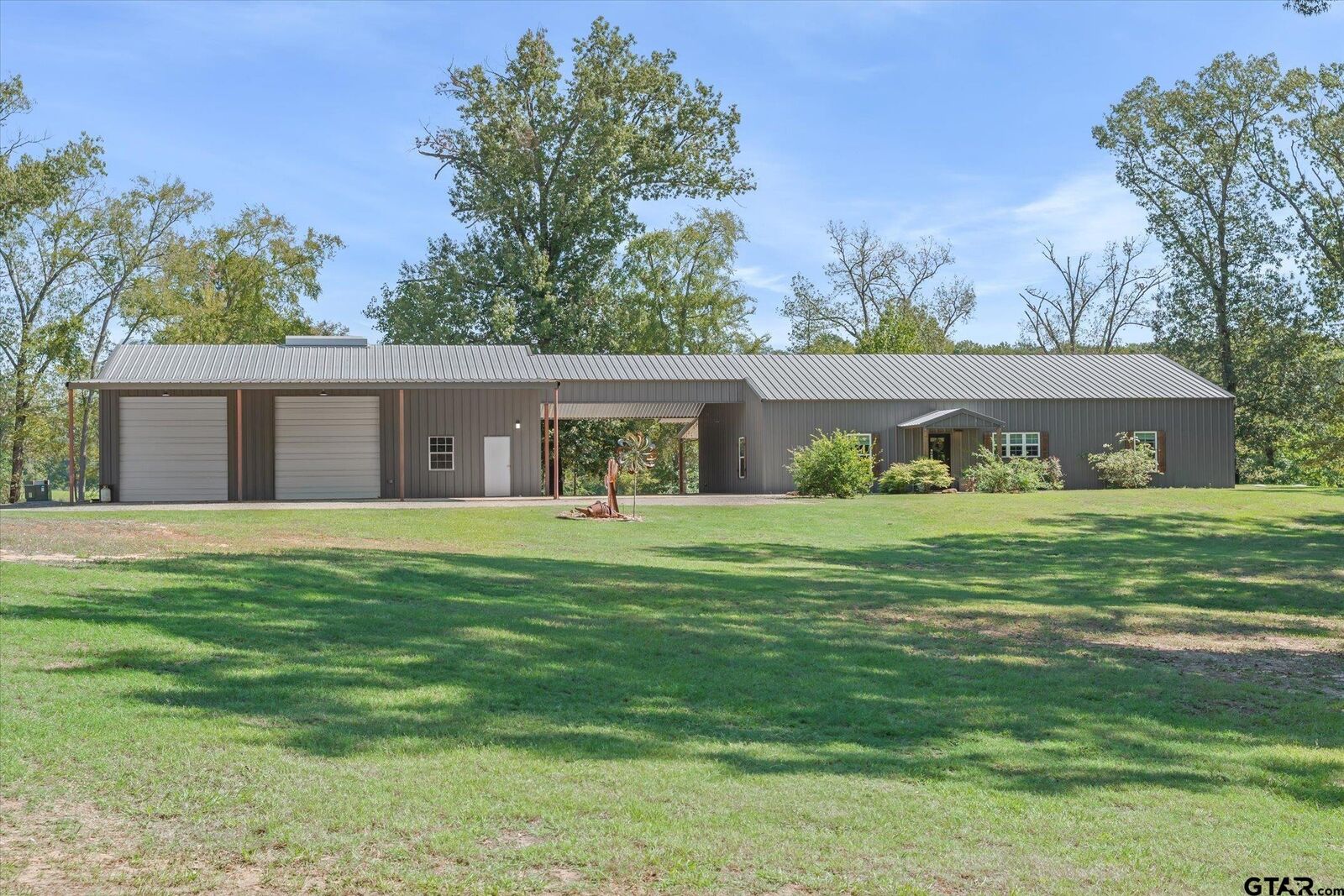 Property Photo:  1143 Vz County Road 4602  TX 75754 