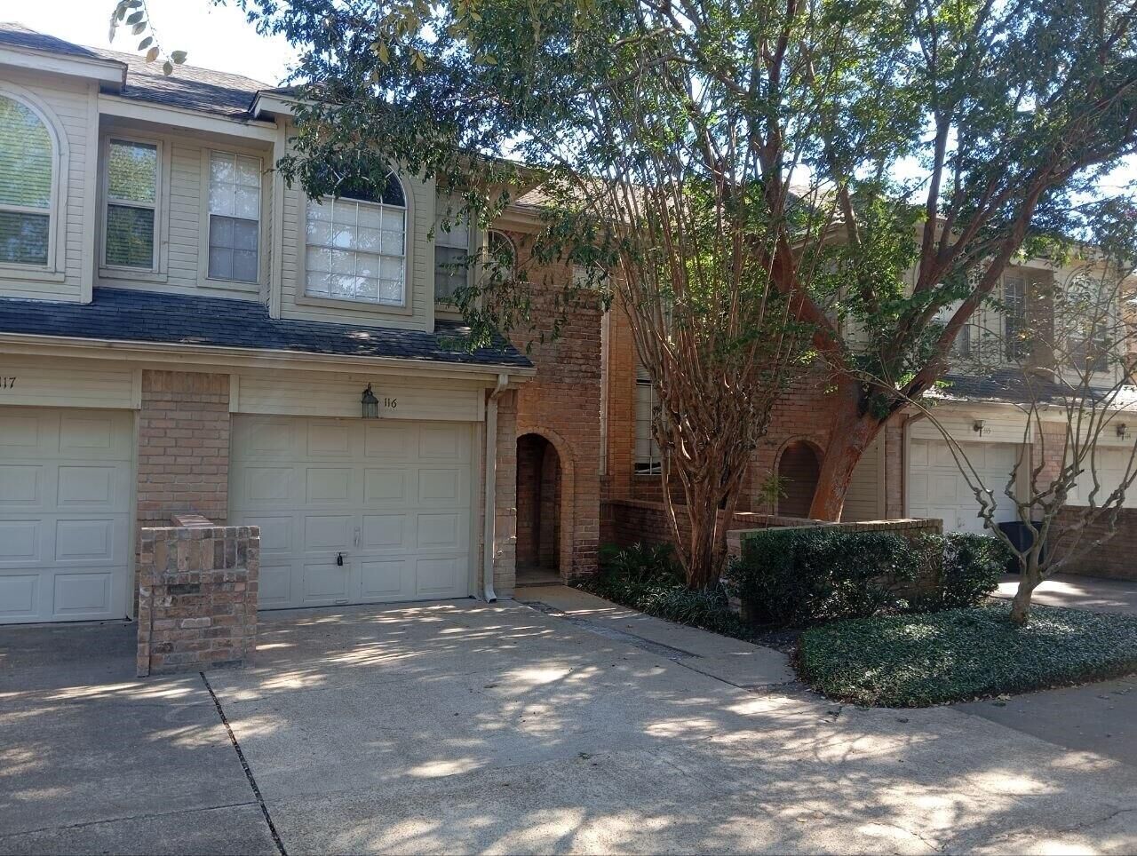Property Photo: 5515 Strack Road 116 TX 77069