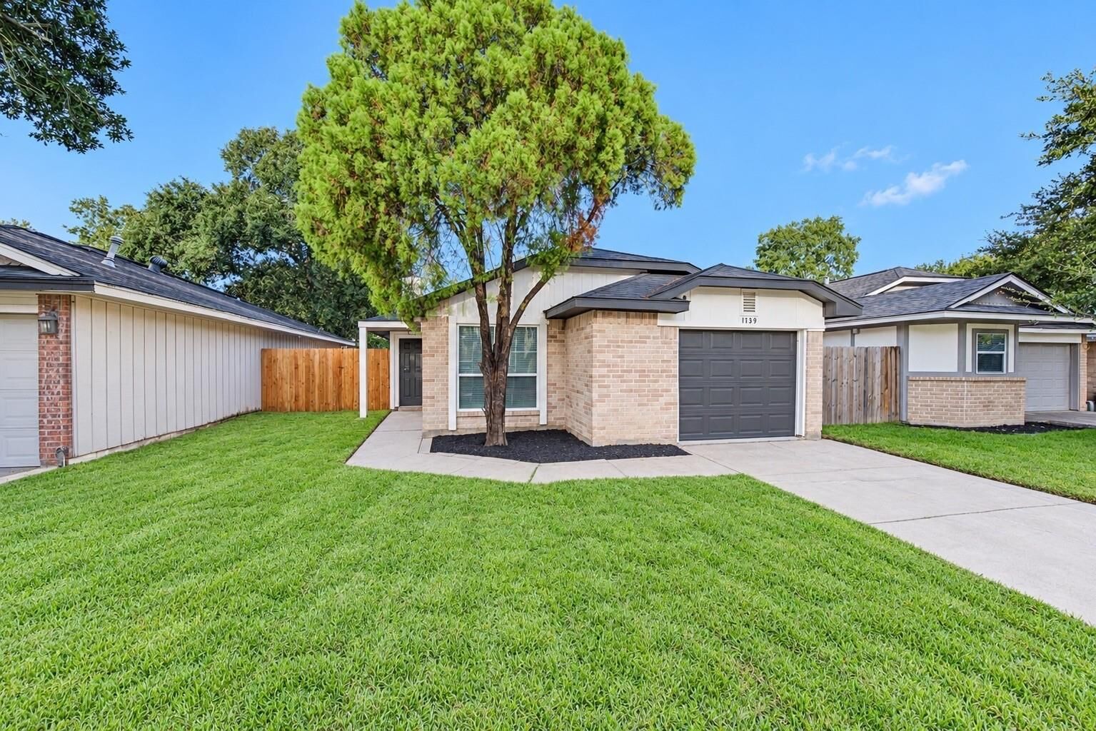 Property Photo:  1739 Brickarbor Drive  TX 77449 