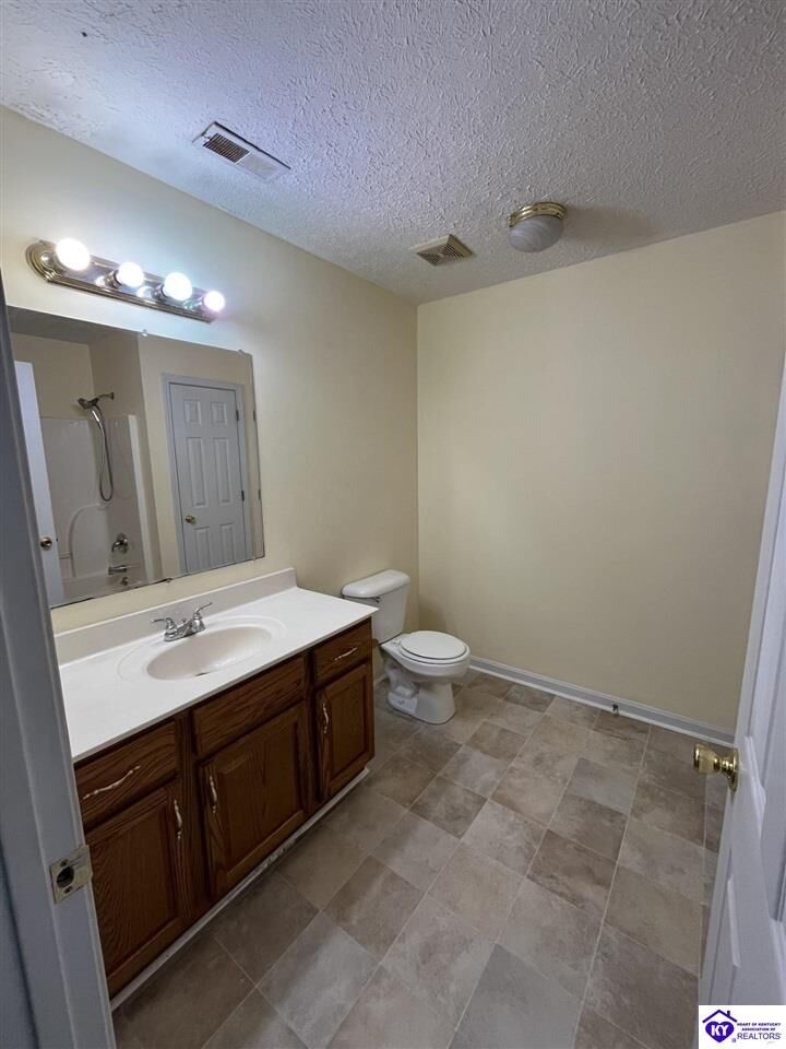 Property Photo:  2146 Cecilia Smiths Mill Road  KY 42724 