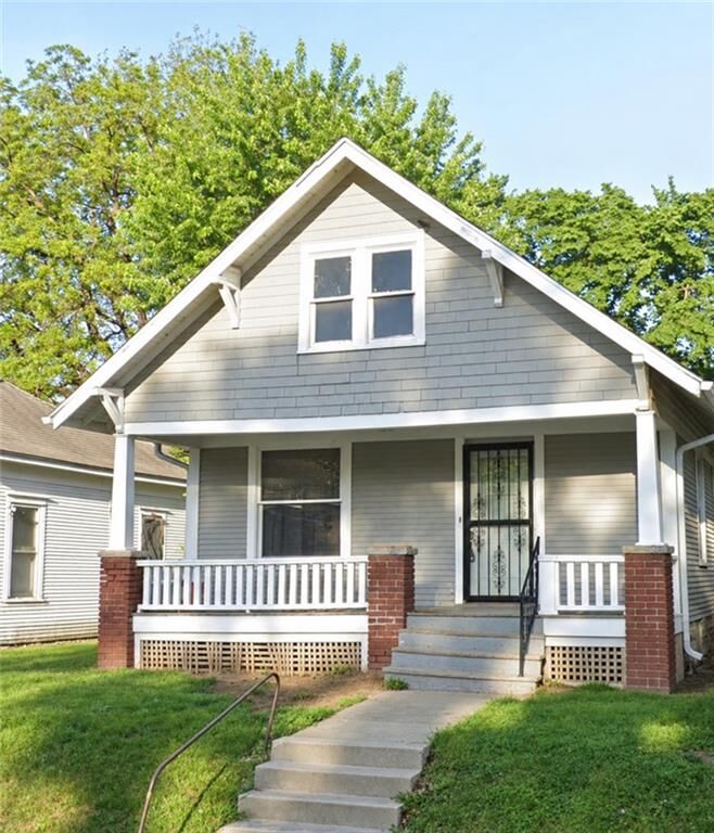 Property Photo:  2310 Quincy Street  MO 64127 