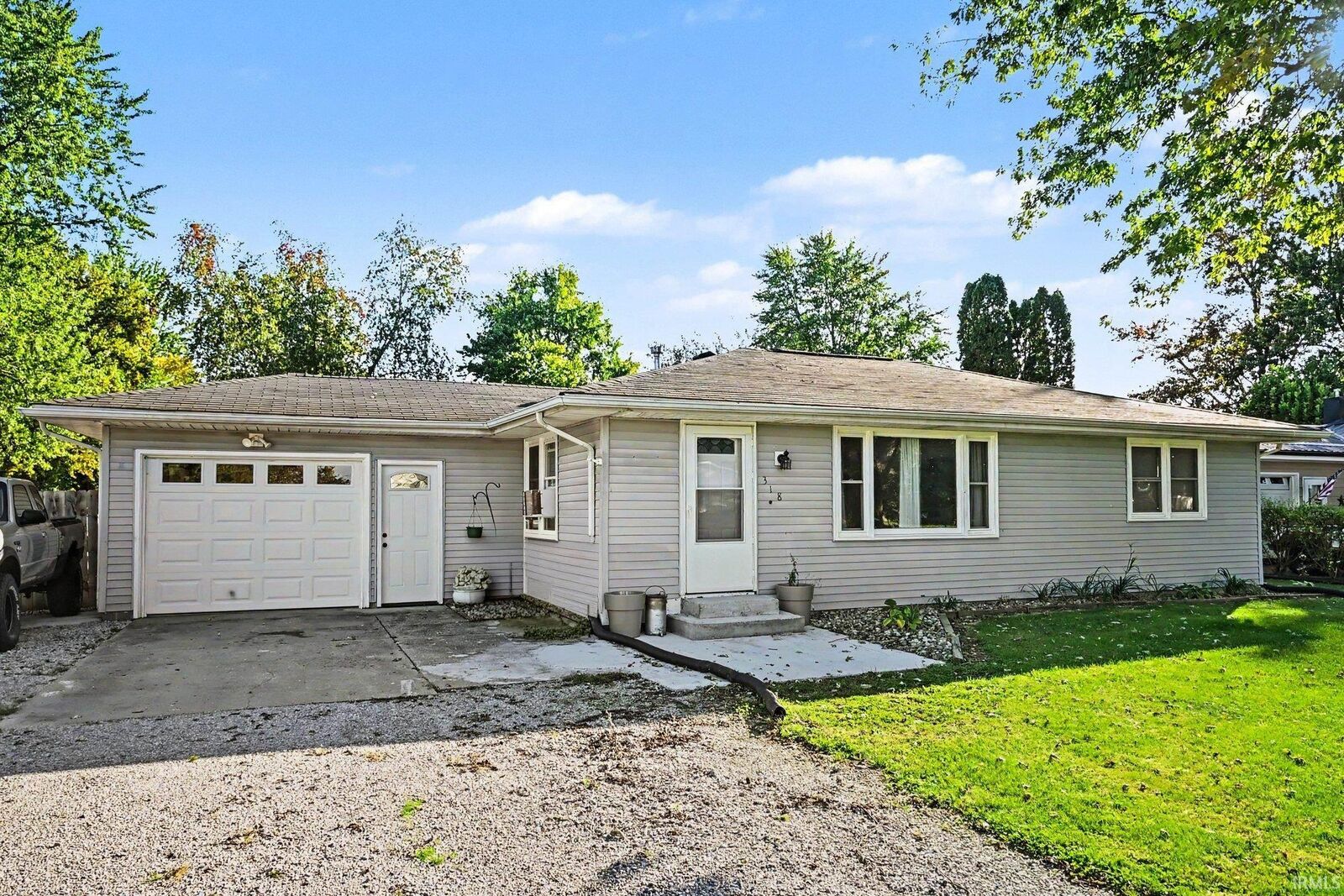 Property Photo:  318 W Elm Street  IN 46543 
