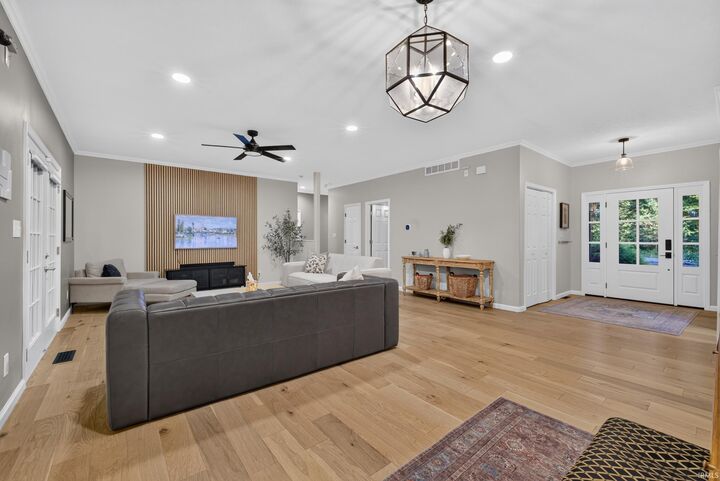 Property Photo: 4313 W Moss Lane IN 47403-9040