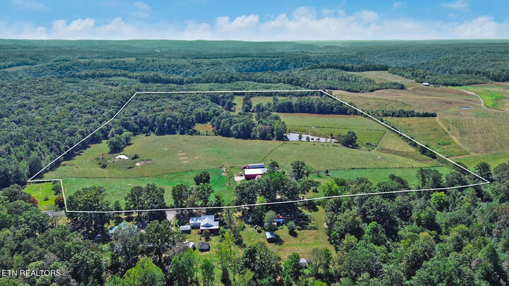 Property Photo:  580 Eastland Cemetery Rd  TN 38583 