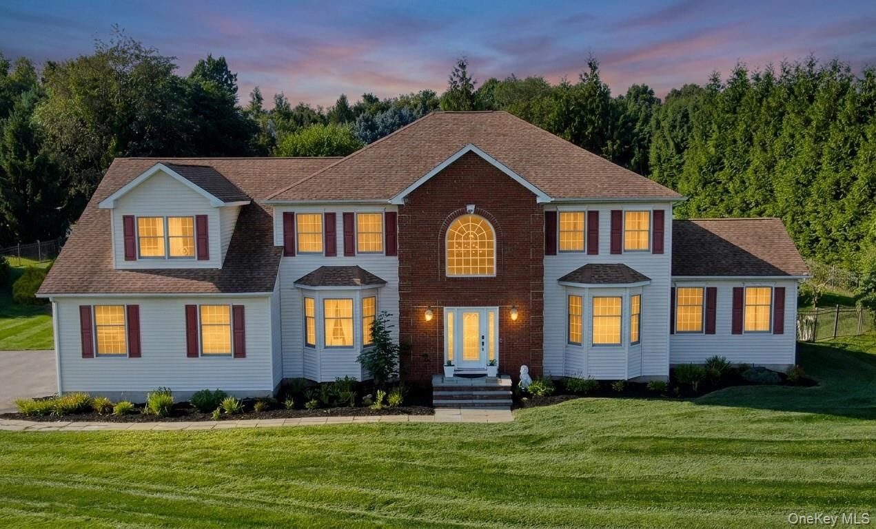 Property Photo:  29 Duke Drive  NY 10512 