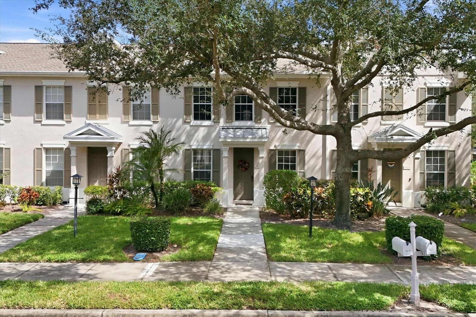 Property Photo:  5619 Simonton Street  FL 34203 