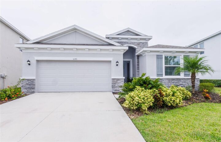 Property Photo: 5246 Grove Mill Loop FL 34211