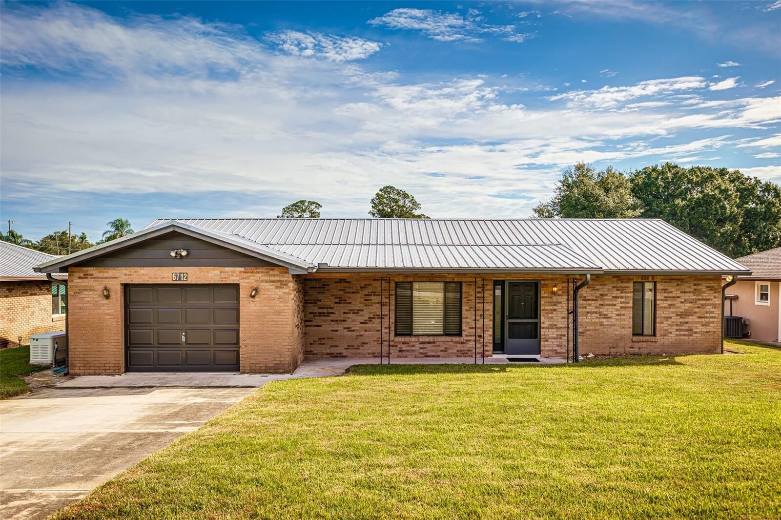 Property Photo:  6712 Cypress Drive  FL 33898 