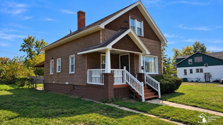 Property Photo: 9354 Burnette Street MI 48204-2831
