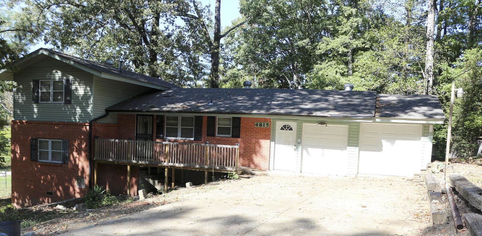 Property Photo:  4815 East Shore Dr  TN 38109 