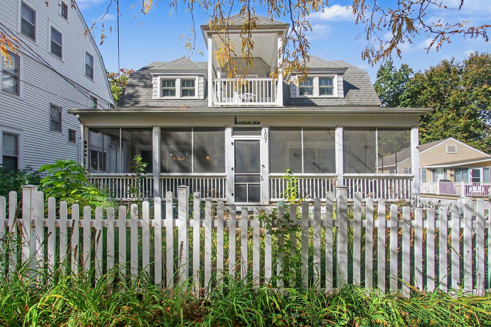 Property Photo: 107 Park Avenue MI 49090