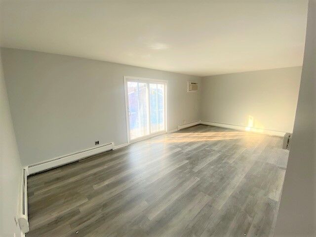 Property Photo: 38 W 65th Street 1 IL 60559
