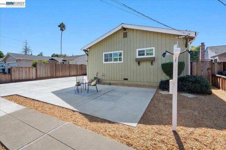Property Photo:  2893 Kennedy St  CA 94551-5925 