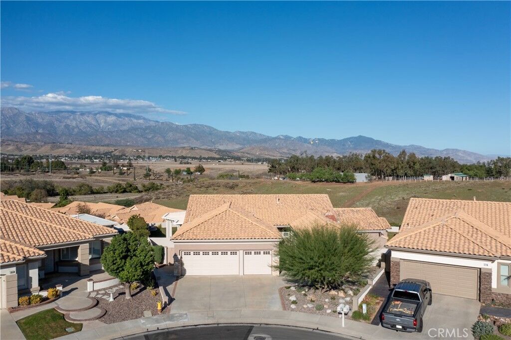 Property Photo:  4865 Dove Hill Court  CA 92220 