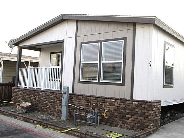 Property Photo: 16860 Slover Avenue 67 CA 92337