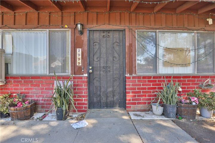 Property Photo:  2999 Casa Loma Drive  CA 92404 
