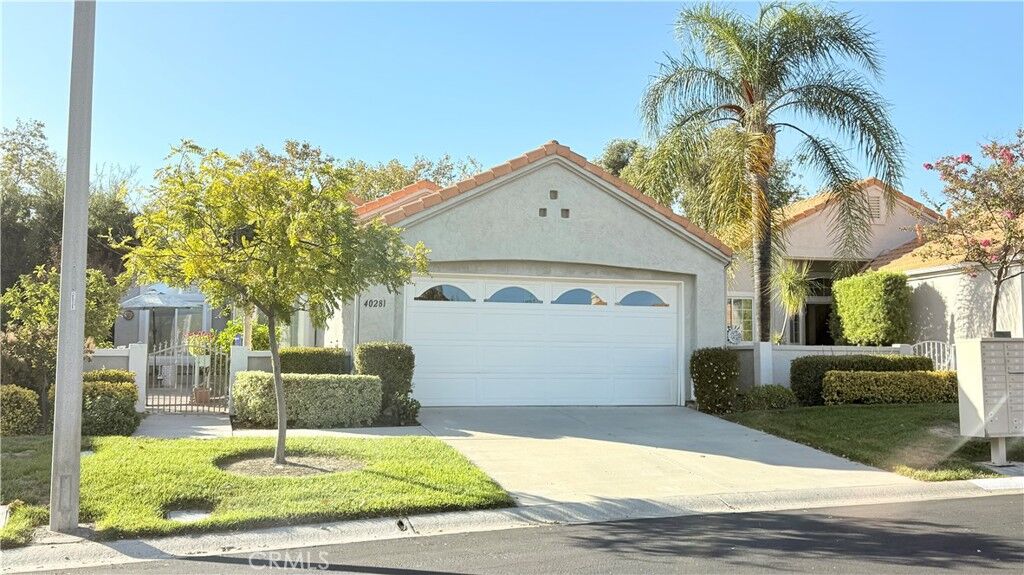 Property Photo:  40281 Corte Peralta  CA 92562 