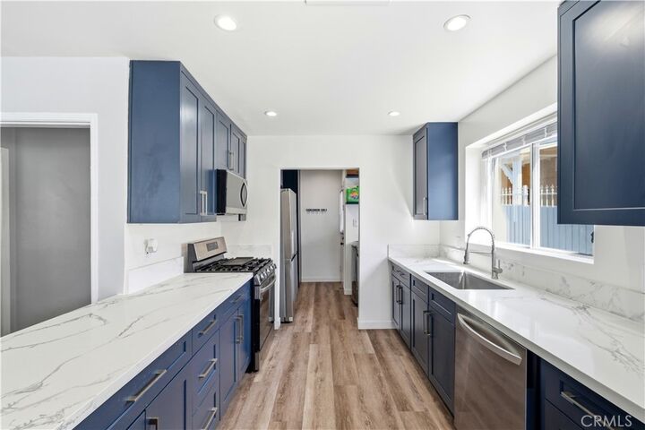 Property Photo: 711 Stepney Street CA 90302