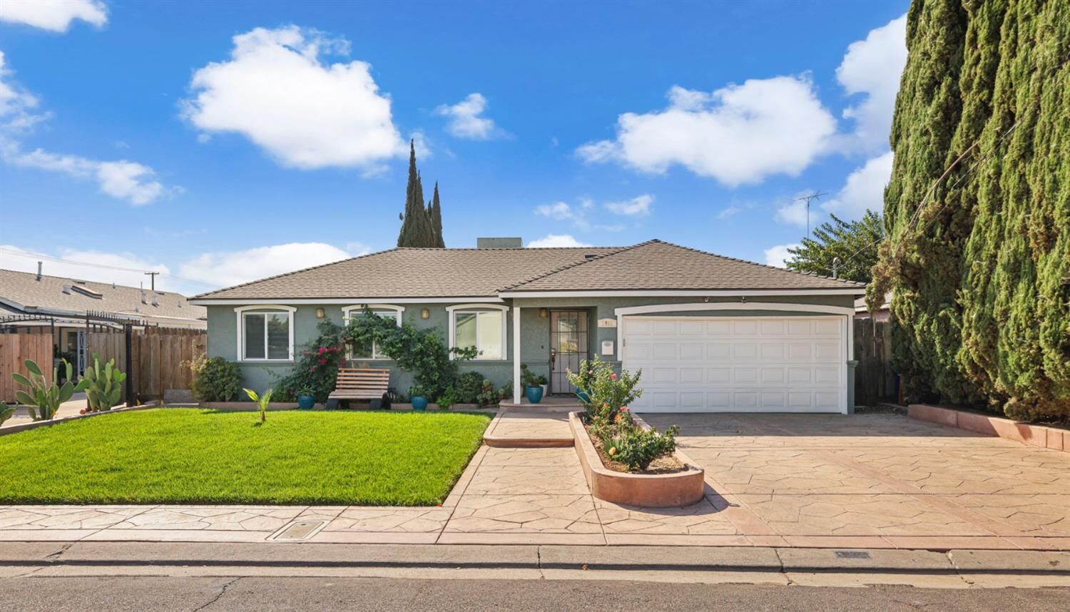 Property Photo: 2920 Garrison Street CA 95307