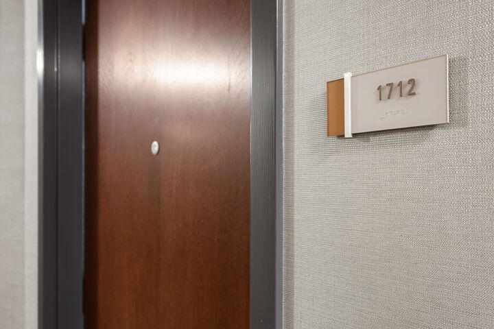 Property Photo:  301 Demonbreun St 1712  TN 37201 