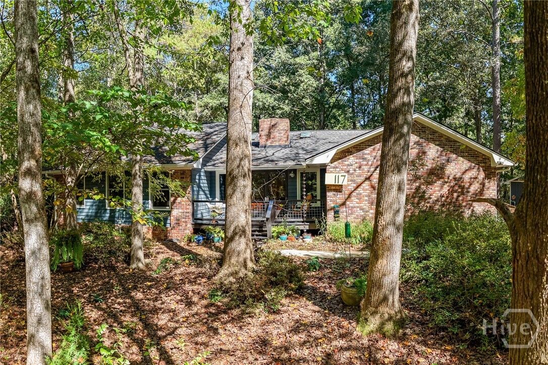 Property Photo: 117 Gibbons Place GA 30605