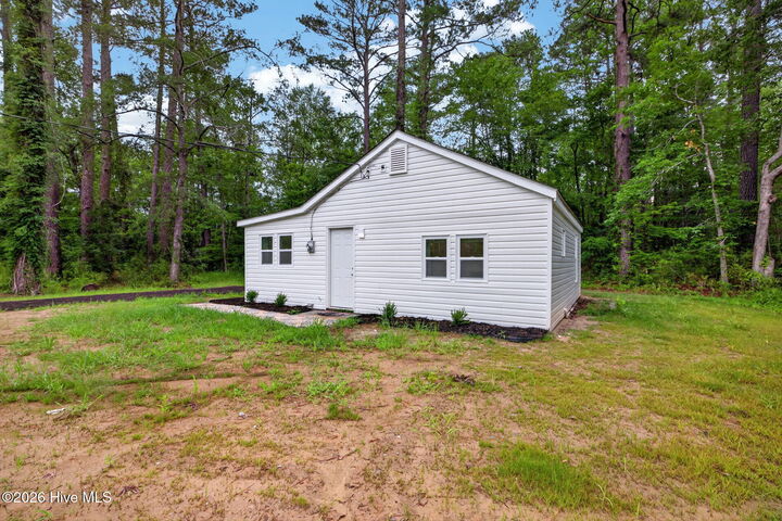 Property Photo:  653 Poyners Road  NC 27958 