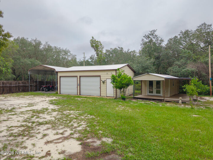 Property Photo:  203 Pond Circle  FL 32148 