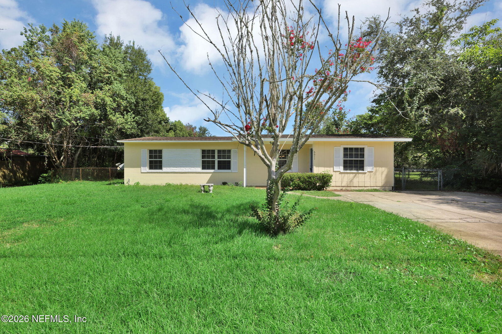 Property Photo:  6611 Starling Avenue  FL 32216 