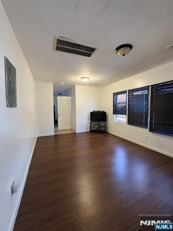 Property Photo: 63 Huntington Terrace NJ 07112