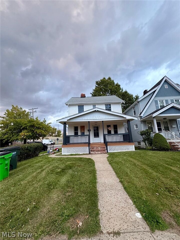 Property Photo: 1443 E 195th Street OH 44117