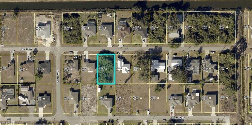 Property Photo:  4015 15th St SW  FL 33976 