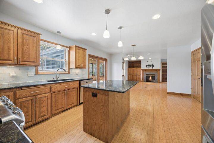 Property Photo:  2721 Meadowrose Boulevard  MN 56301 