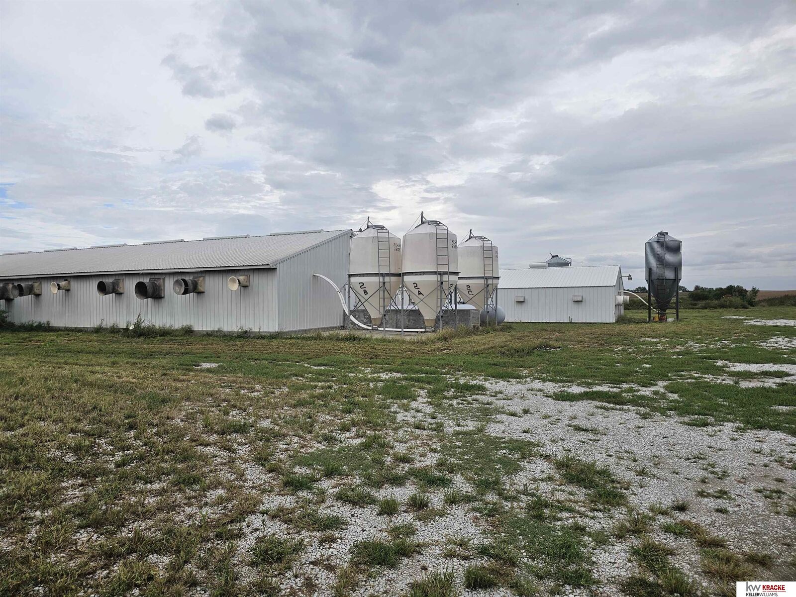 Property Photo:  2348 Co Rd 600 Road  NE 68453 