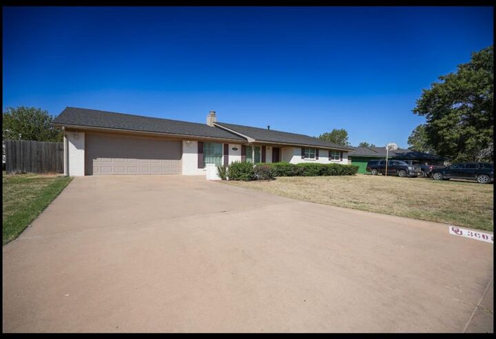 Property Photo:  3601 W Prairie Drive  OK 73521 