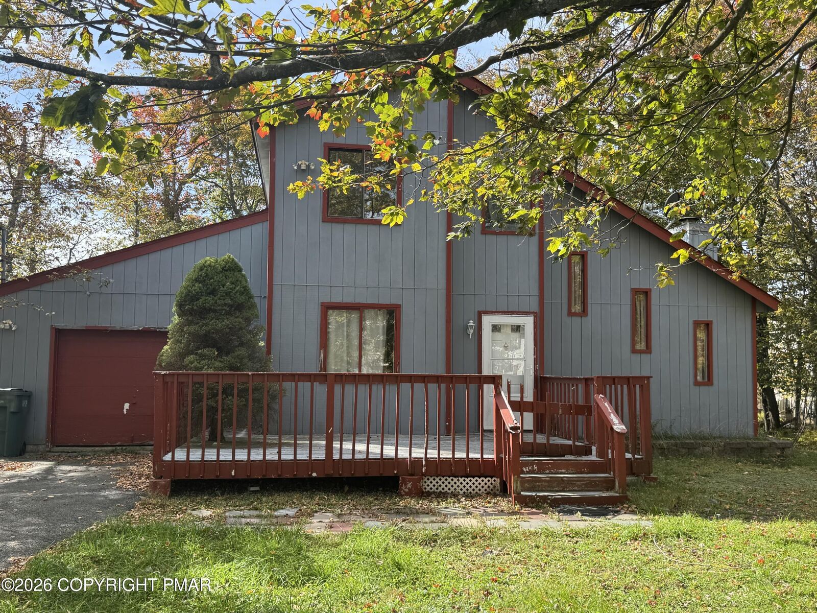 Property Photo: 9193 Buttonwood Court PA 18466
