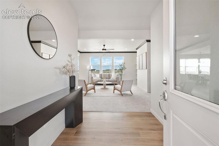 Property Photo:  824 E Loma Drive  CO 81007 