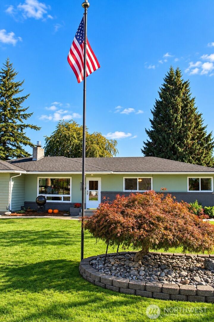 Property Photo:  9405  Prospect Street  WA 98284 