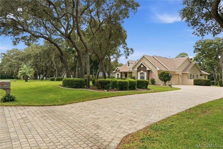 Property Photo:  1482 N Abalone Terrace  FL 34442 