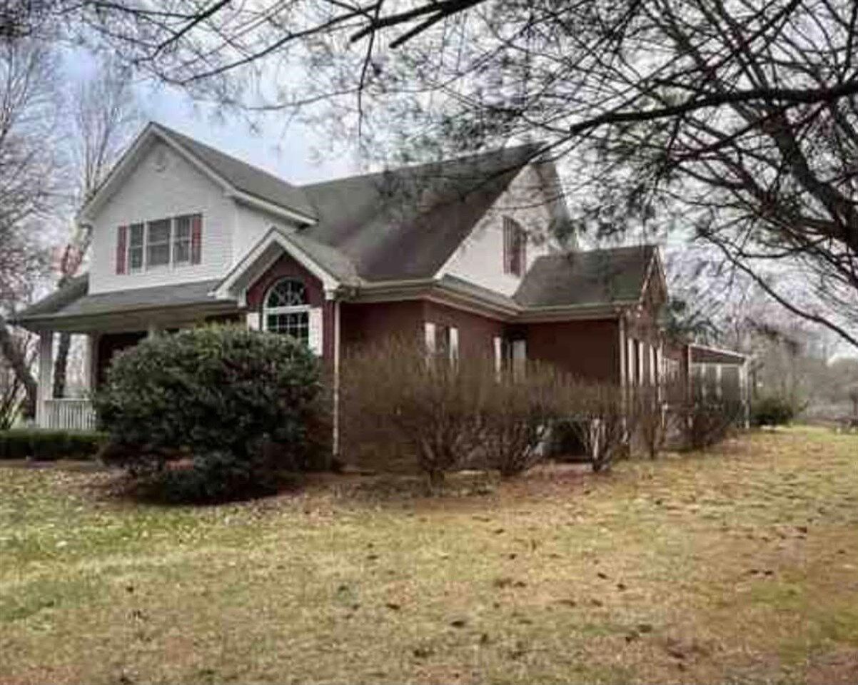 Property Photo:  530 Hunts Lane  KY 43103 