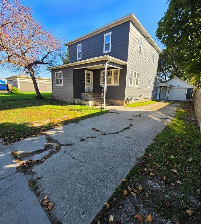 Property Photo: 113 W State Street MI 49454