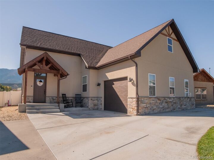 Property Photo:  111 Starbuck Circle  CO 81201 
