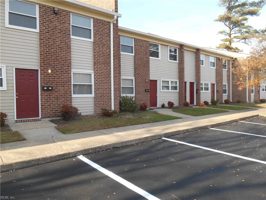 Property Photo:  2770 Acorn Cv  VA 23455 