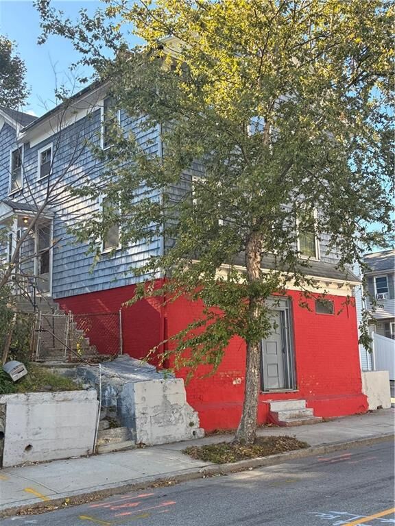 Property Photo:  836 Douglas Avenue  RI 02908 