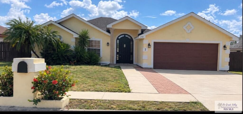 Property Photo:  324 Clubhouse Rd.  TX 78521 