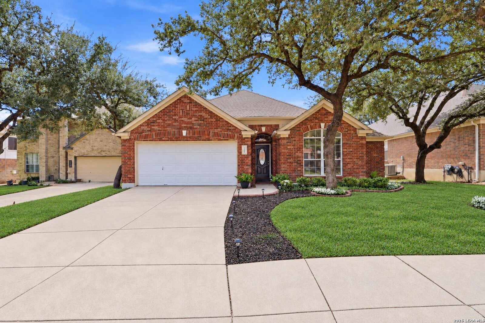 Property Photo:  6310 Jade Gln  TX 78249 