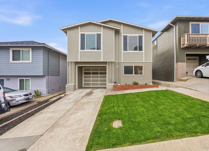 Property Photo:  1042 Skyline Drive  CA 94015 