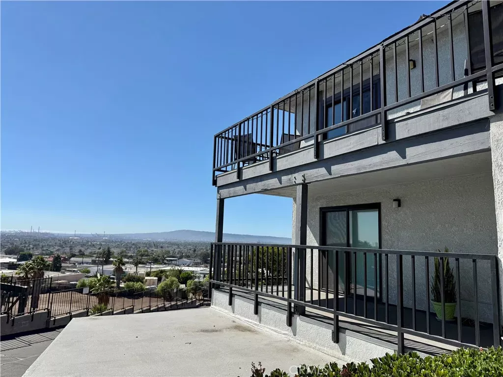 Property Photo: 2599 Walnut 128 CA 90755
