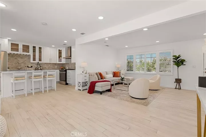 Property Photo:  13281 Mono Place  CA 92683 
